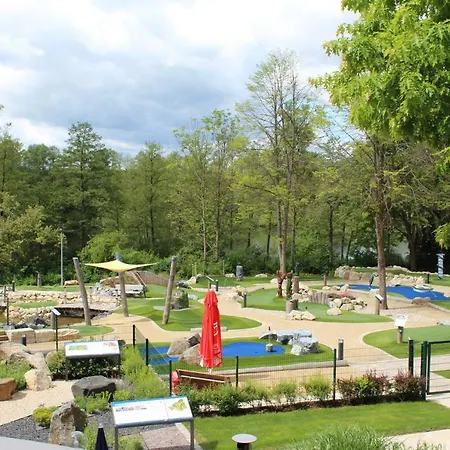 Russweiher Szálloda *